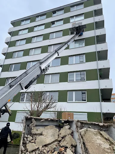 Möbellift für Umzüge in hohen Etagen in Essen